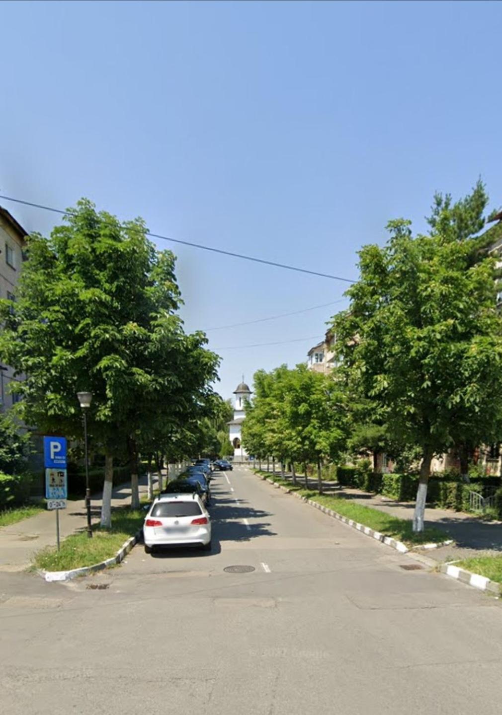 Central Modern View Ap Ramnicu Valcea Exterior photo