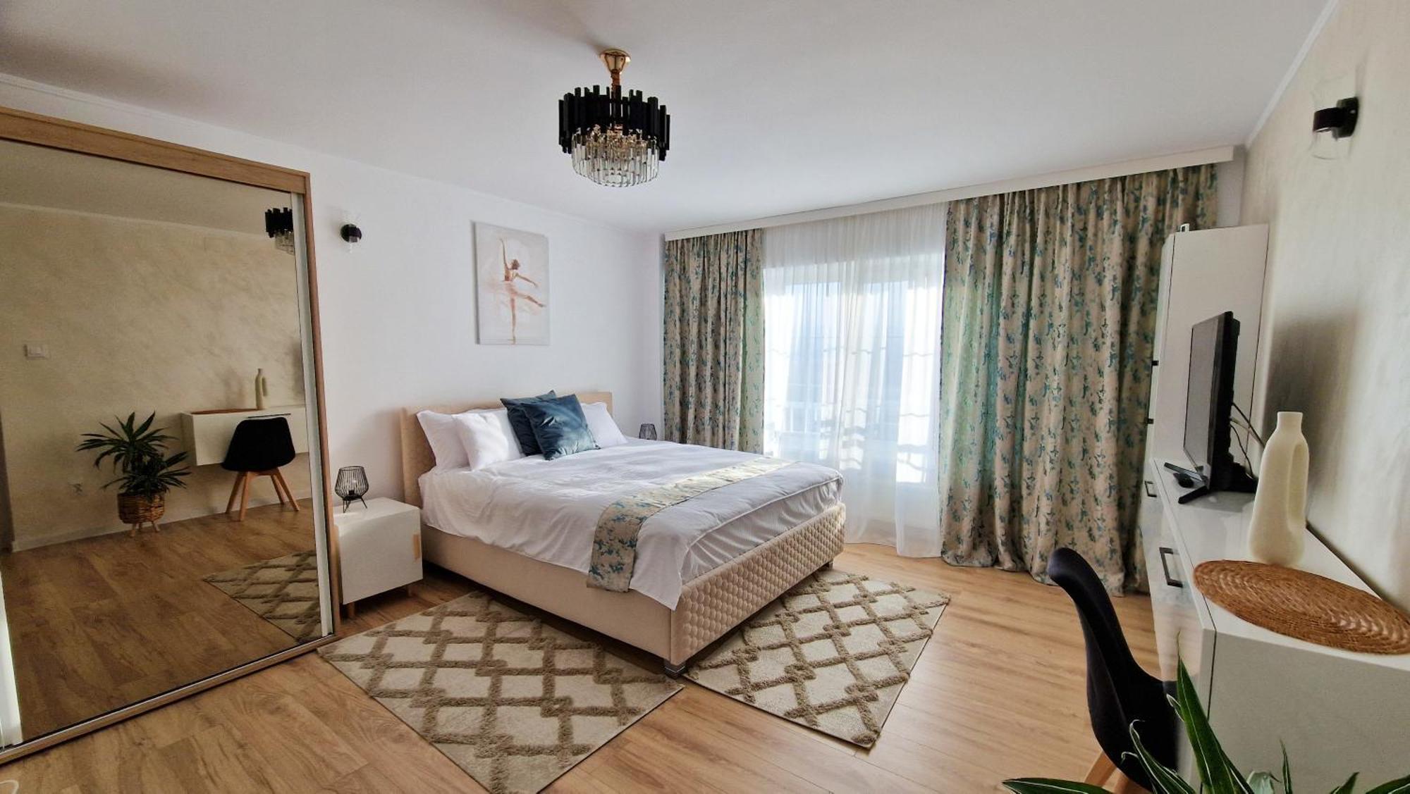Central Modern View Ap Ramnicu Valcea Room photo